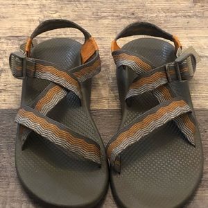 Chacos mens size 9 EUC Great for Summer